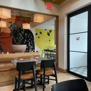 sushi and sashimi, interior