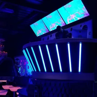 Great dj booth overhead to mix it up with the crowd and really get people involved.