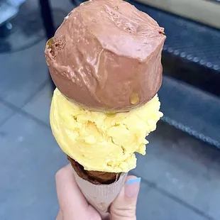 Dark chocolate and tangelo with olive oil and sea salt on top