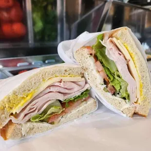 Build - A - Sub ! - Turkey with pepperjack cheese/mayo/mustard/lettuce/tomato/sourdough