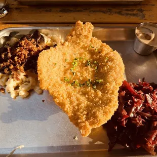 Jägerschnitzel (pork with mushroom ragout served on the side), Spätzle, Rotkohl