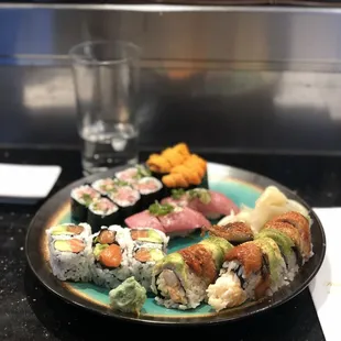Toro, Uni, Maki, Nigiri
