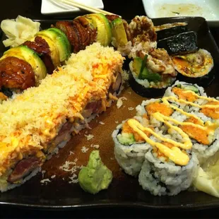 Spider maki, Spicy salmon maki, Dynamite maki, and Black Dragon maki. Fresh fish! Hearty quality eel!
