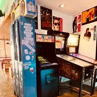 Blast to the past ..: Lockers and PAC Man.