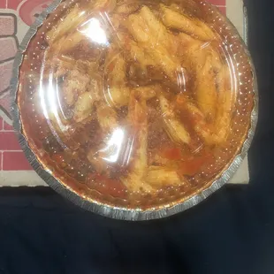 a pizza in a pie pan