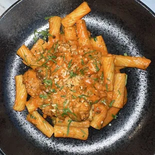 Spicy Rigatoni Pasta