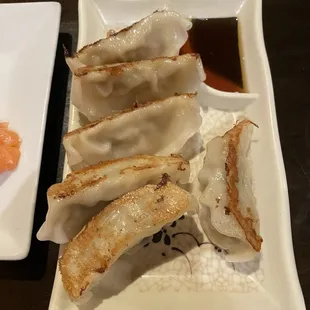 food, sushi and sashimi, sushi, sashimi