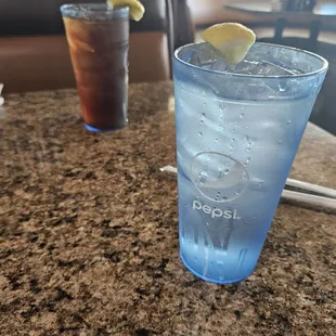 Water and iced tea