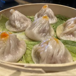 Crab Roe and Pork Soup Dumpling (6pc)