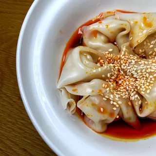 Wonton with Chili Oil (6pc)