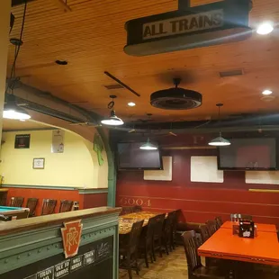 Additional dining room