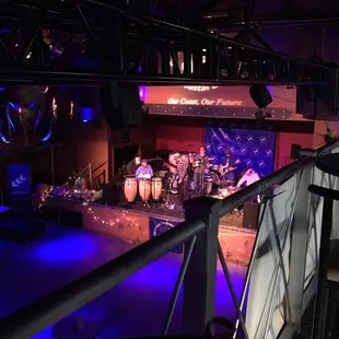 Dirty Ramblers opening the night