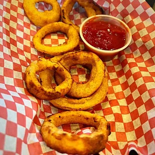 Baked onion rings. Pretty tasty. I liked that they were baked and not soggy.
