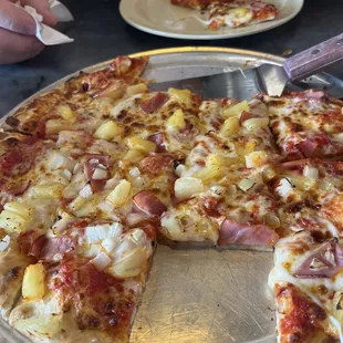 Hawaiian pizza