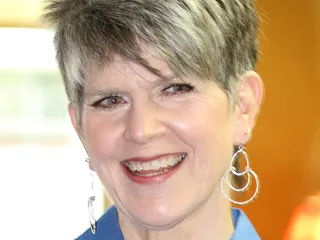 Toni F Reynolds, DC