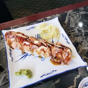 Baked salmon roll only $5