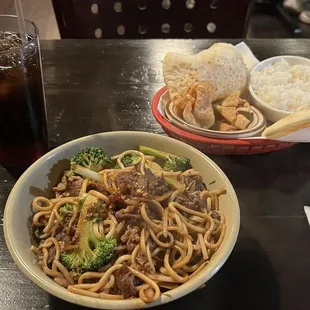AYCE meal which comes with the fried wonton, rice, and bread wrapper.