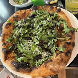 Fig and Prosciutto pizza