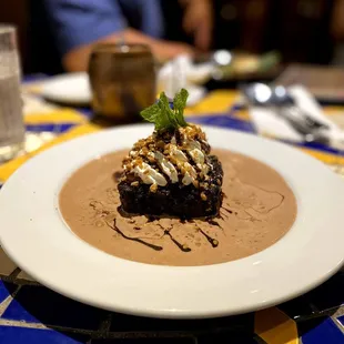 Hawaiian macadamia nuts chocolate brownie