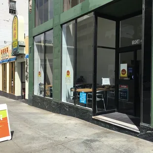 The Outside. On the corner of 19th and Franklin close to Bart