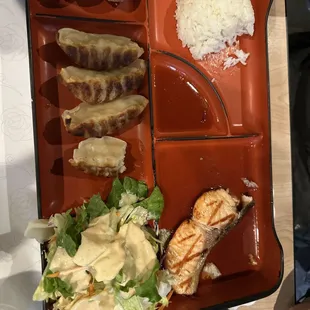 salmon &amp; gyoza bento