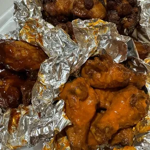 Honey Hot, Honey BBQ, Garlic Hot 18 wings with 3 sauces