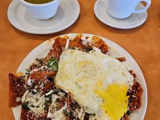 La Reyna Azteca & Breakfast