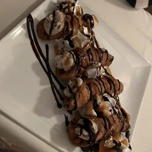 Cannolis