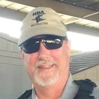 Dan M.