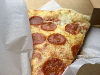 Fairlington Pizza Shop