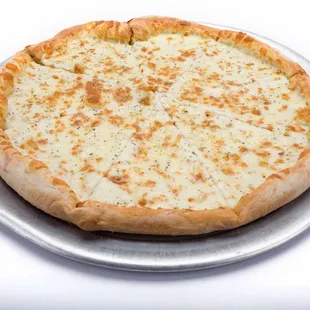Treat yourself to a scrumptious Genova&apos;s To Go Cheese Pizza, perfectly presented on a pizza plate.
