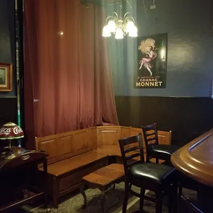Front dining nook