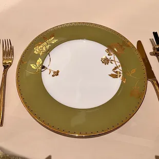 Place setting