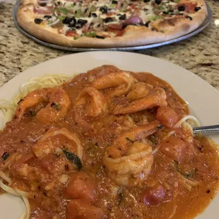 16" Italian Pizza and Shrimp Fra Diavolo