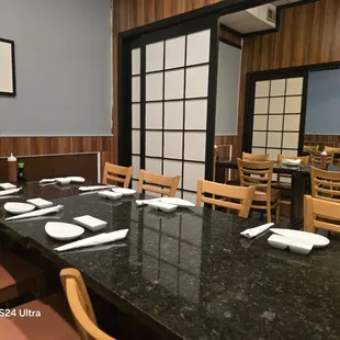 sushi and sashimi, interior