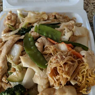 Cantonese Chow Mein