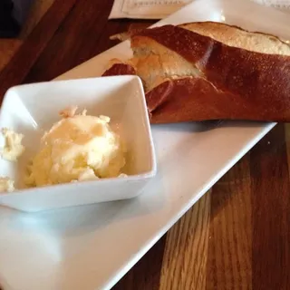 Pretzel Bread