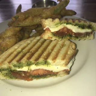 Caprese Toastie