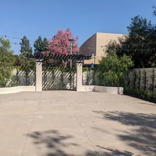 Front courtyard perfect of ceremony, small reception