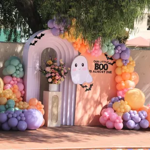 Halloween themed baby shower at the Alumni House