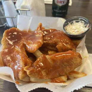 tilapia plate with mild sauce on top