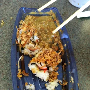 Worst... Sushi... Ever. It&apos;s falling apart just sitting on the tray. No way I can pick it up whole.