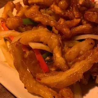 Spicy Crackling Calamari