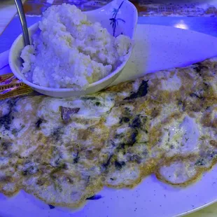 Spinach Omelette with Side of Grits