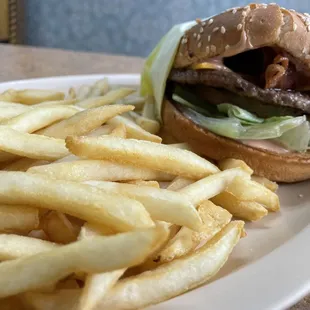 Bacon cheeseburger