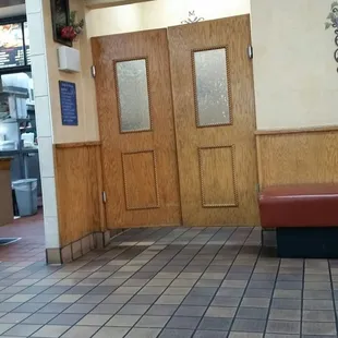Entry too restrooms