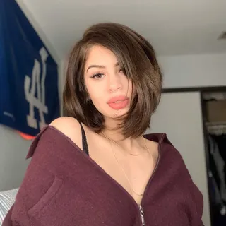 Mia M.