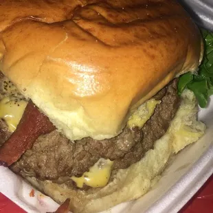 Super burger- juicy but soggy bun