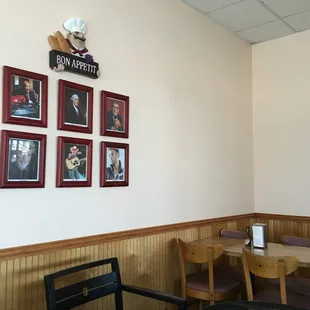 All the George's at the cafe