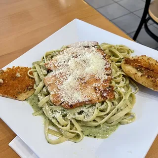 Chicken Pesto Fettuccine